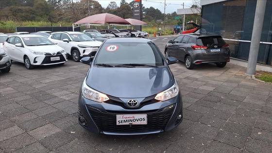 TOYOTA YARIS 1.3 16V FLEX XL MULTIDRIVE TOYOTA YARIS 1.3 16V FLEX XL MULTIDRIVE